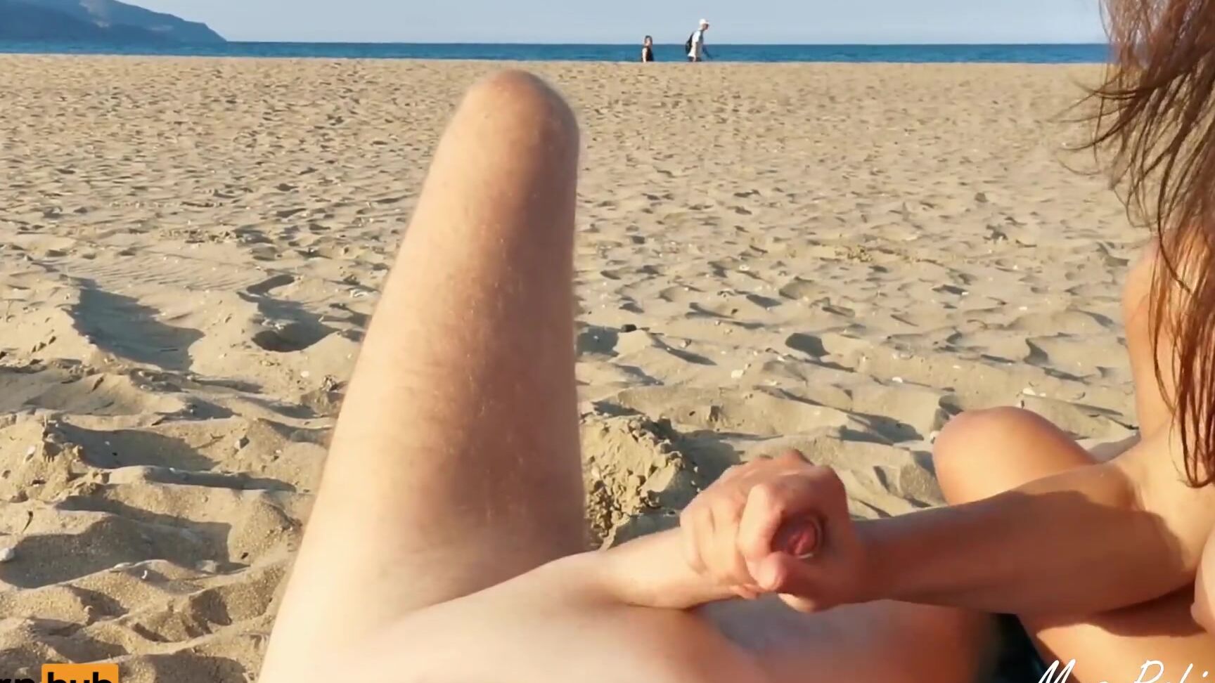 Экстремальный Публичный Эксгибиционист Мастурбация Одетые Люди Проходящие Мимо Pornhub Com