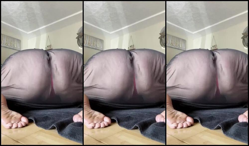 Aminamarie Onlyfans Would You Smack Your Cock On My Soles