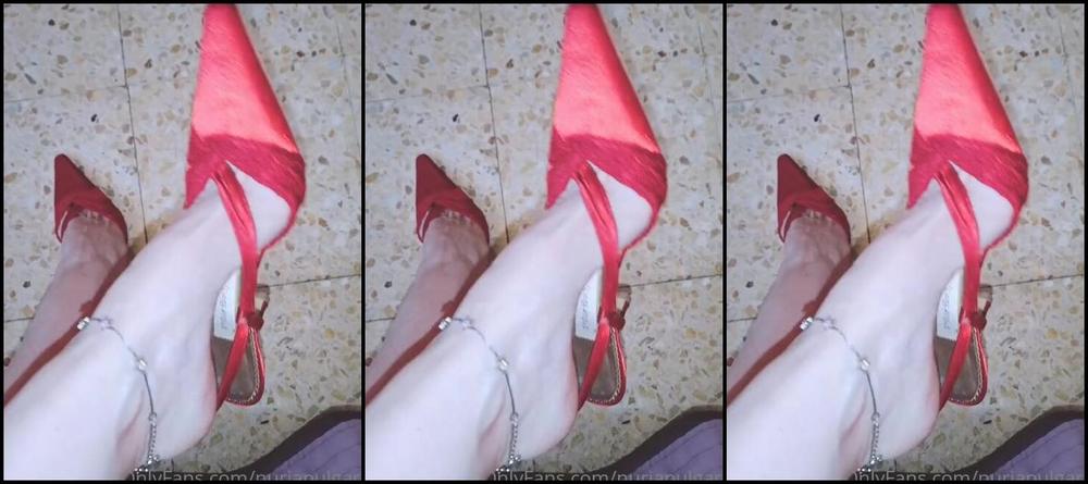 Feetvampire Nicknamed Feetvampire Onlyfans Dangling2