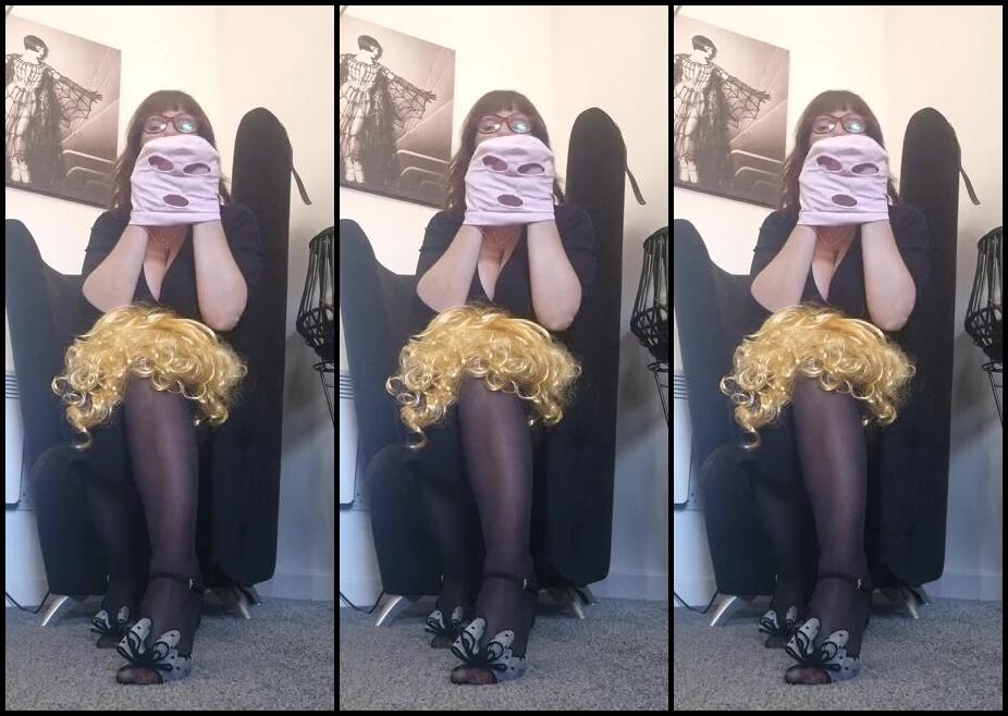 Miss B Nicknamed Missb52S Onlyfans 07 17 2024 Stepmother Dresses You Up To Suck Her Cock