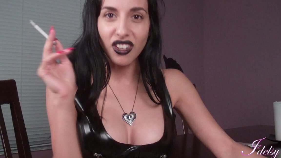 Idelsy Love My Ashtray