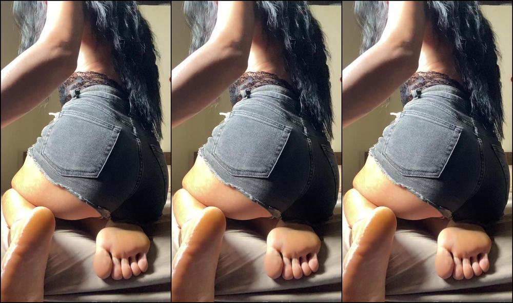 Goddessnutty Let S Me Take Care Of U Make U Cum And Feel Relax On My Soles Oil