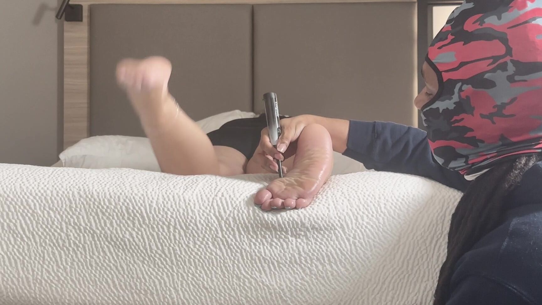 Prettyyheelz 3633318953 01 04 2025 Oldie But Goodie Being Tickled By Sole Savant X