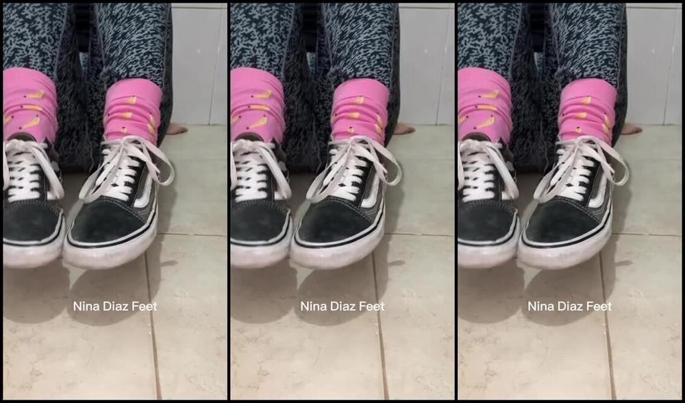 Nina S Feet Nicknamed Ninadiaz Feet Onlyfans Hey Love Today Was A Busy Day I Sweat A Lot And You Will Clean
