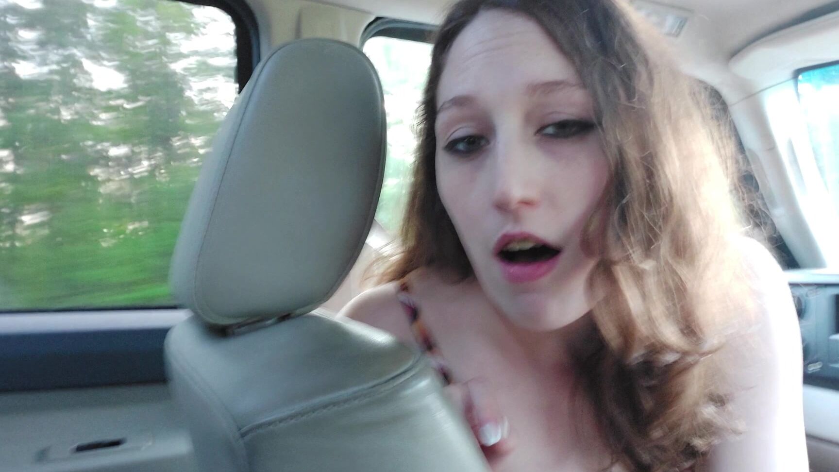 "Lizzymaestro" amateur, car, family, handjobs, milf, mommyroleplay, pov, roleplay, taboo, taboomommy Handjob from Mommy in the Car manyvids