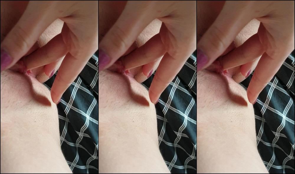 Linaroselina Pov Masturbating Teenager Lina