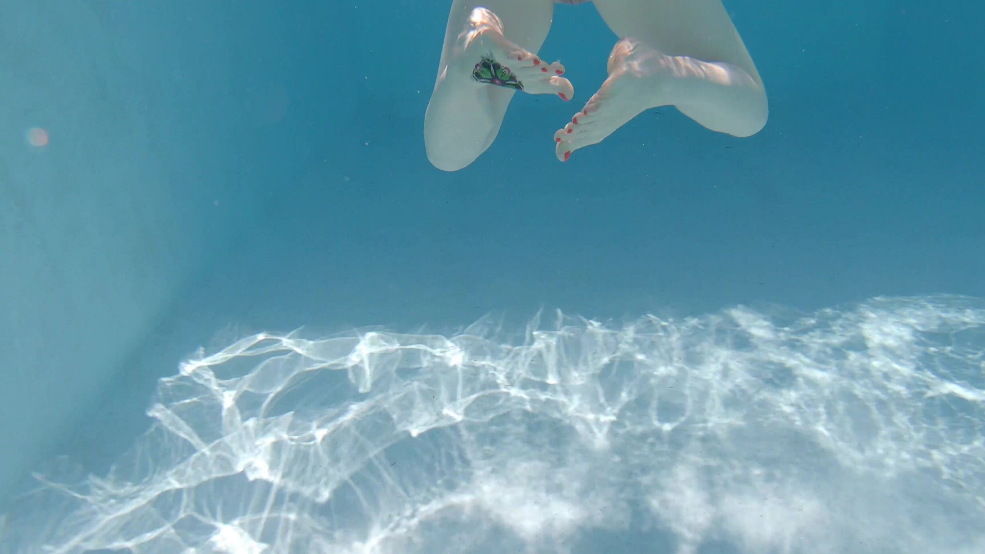 Hair, Hair Job, Hair Fucking, Redhead, Swimming gingerale23 redhead poolside hairjob and footjob ManyVids