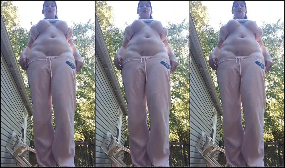 Erotiqued Masturbating Outside