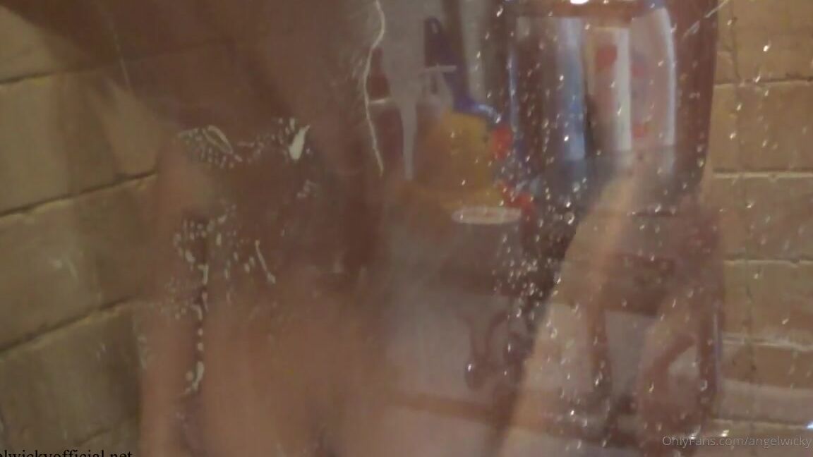 Angelwicky Surprise In Shower P Ekvapen Ve Spr E