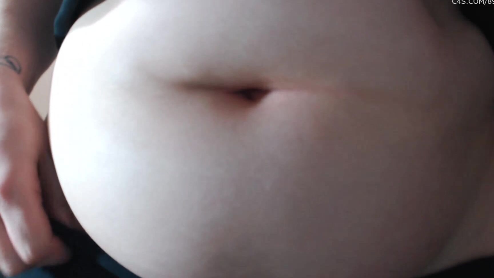 Booty U Belly Button Fingering