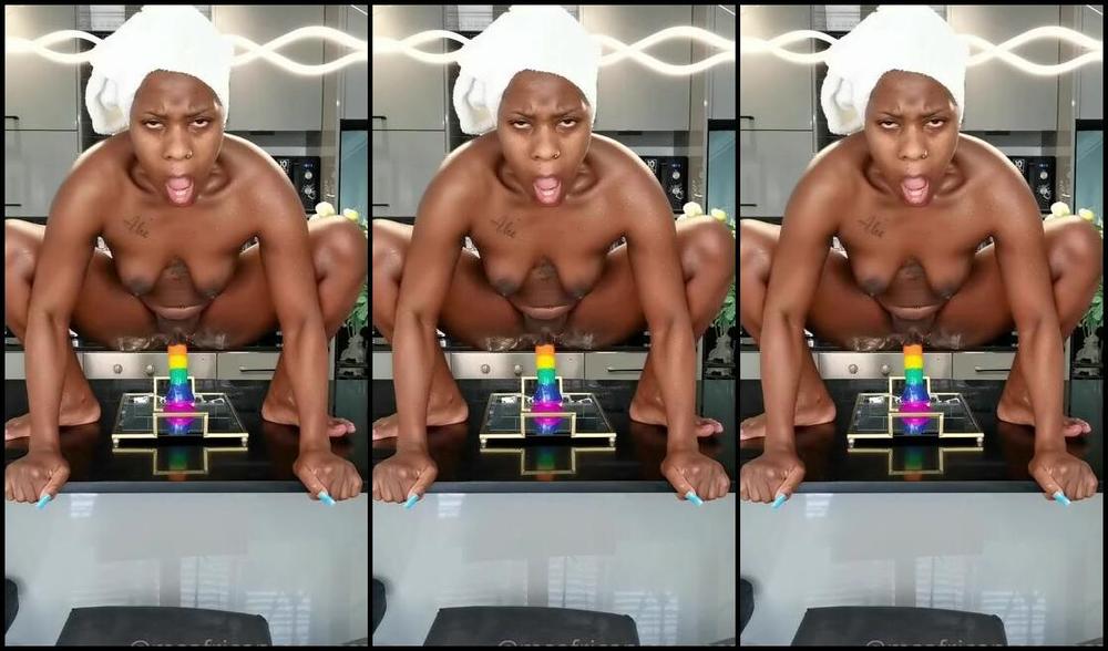 African Goddess Nicknamed Msafricangoddesss Findom 04 25 2023 Onlyfans Video Do You Love Nasty Dirty Facial Expressions When Im Digging In