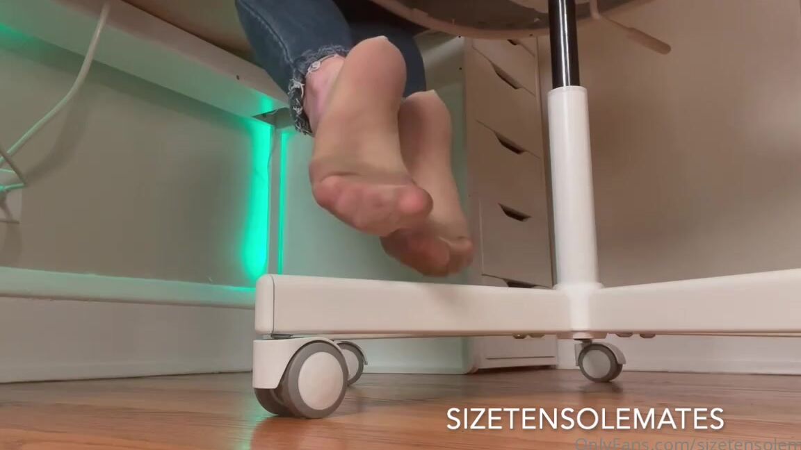 Sizetensolemates Onlyfans Sweaty Heels Dirty Peds