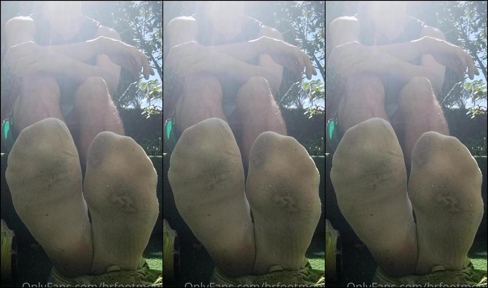 Brfootmodel 2200592862 08 22 2021 Why You Look At My Feet Woth So Mutch Love