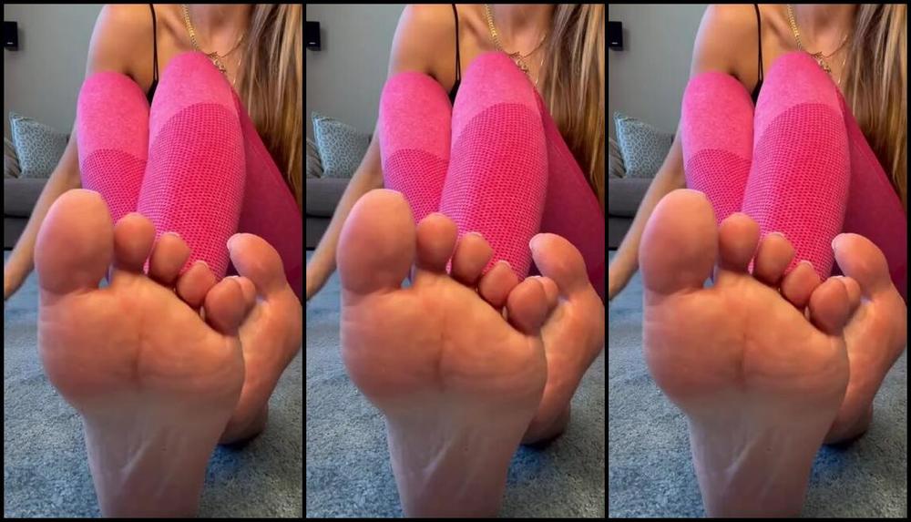 Simply Milena Nicknamed Simplymilena Onlyfans It S Been A While Since I Made A Self Worship Video Hope That You Enjoy It