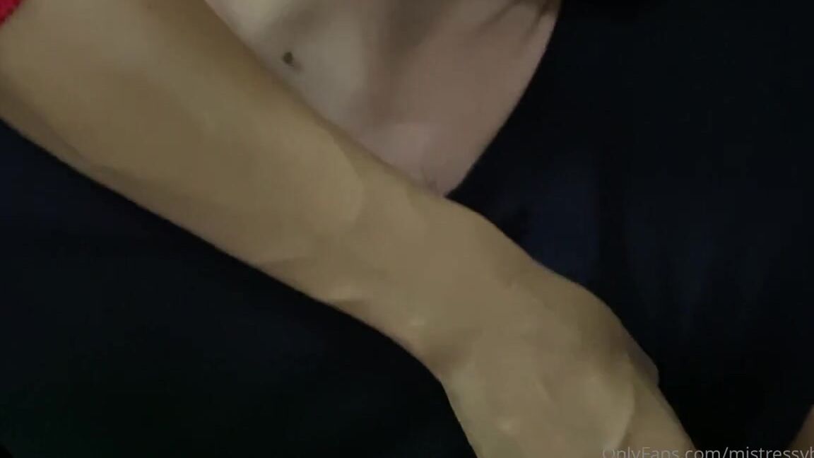 Mistress V Black Nicknamed Mistressvblack Onlyfans Mamilos So O Seu Ponto Fraco Hexfetish