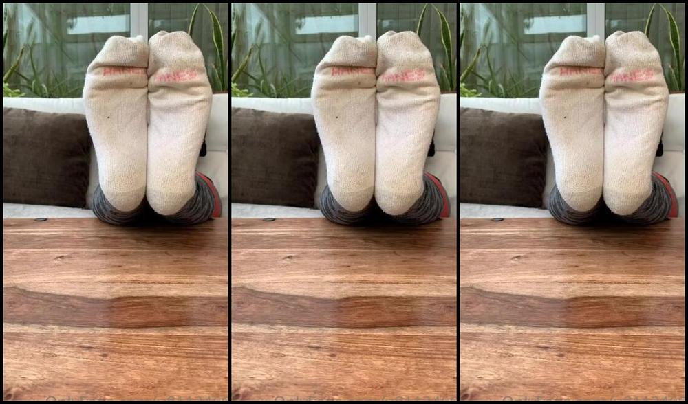 Mimisfeet1 Aka U81134601 Onlyfans Anyone Interested In My Smelly Workout Socks