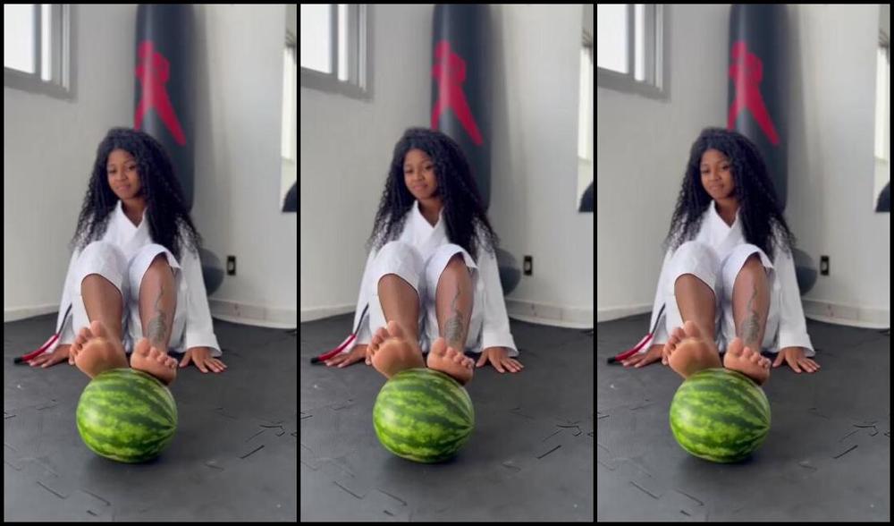 Erika Keylla Nicknamed Kellfemdom 08 30 2024 Onlyfans Video Watermelon Vs Black Belt
