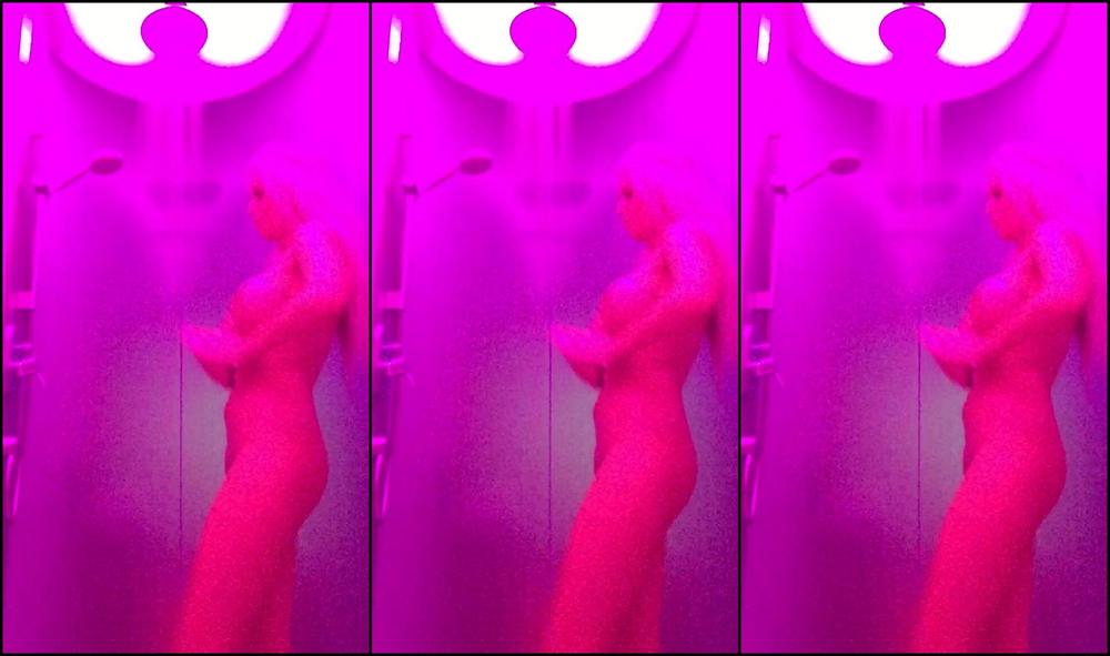 Xbrooklynbluex Part Shower Voyar Perv Cam N A Dildo