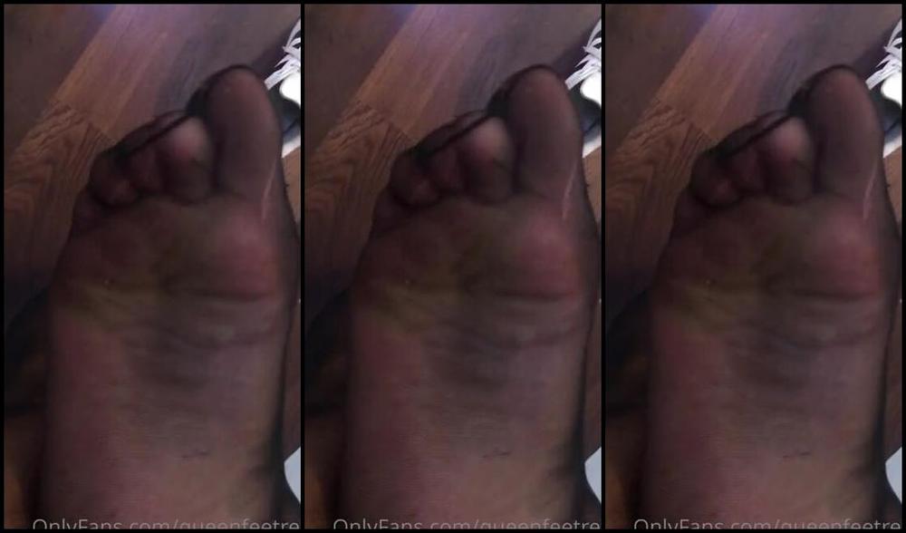 Queenfeetred Nicknamed Queenfeetred Onlyfans Print