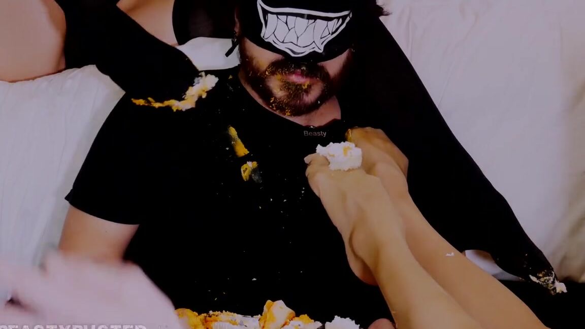 Beasty Ballbusting Aka Beastybusted 04 20 2024 Onlyfans Video Another Close Up Angle Of Paisley And Donna Making A Mess Of Me With Cupcakes And