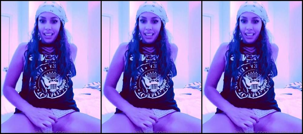 Mistress V Black Nicknamed Mistressvblack Onlyfans Cuckold Another Fan Just Bought A Custom Video You Want Yours Too Dm Outro F Acabou De Comprar