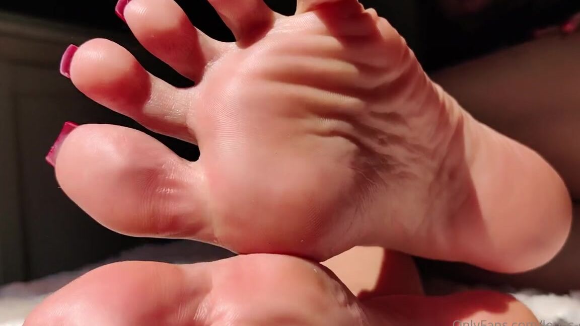 Sexy Lenasdiary Onlyfans 681153468 Bare Feet Teasingp