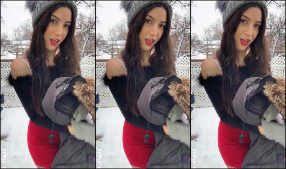Justviolet Outdoor Strip Tease In The Snow