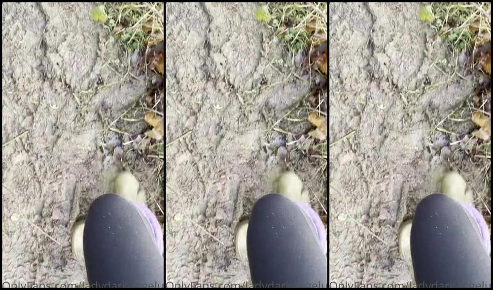 Ladydarkangeluk Onlyfans Who S Cleaning