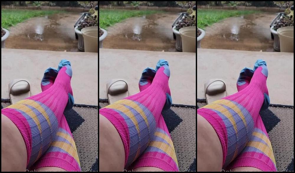 Mistress Trina Nicknamed Trins Feet 08 29 2022 Onlyfans Video This Video Is Just Vibes Ace9