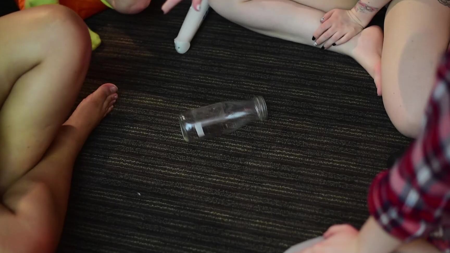 Hitachi, Masturbation, Orgy, Redhead, Teens rococoroyalle queer hitachi sleepover orgy ManyVids