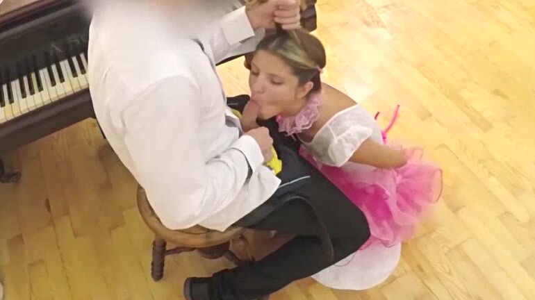 BDSM, Bondage Restraints, Rope Bondage, Slave training, Submissive Sluts sloppy teens submissive petite craves bdsm training ManyVids