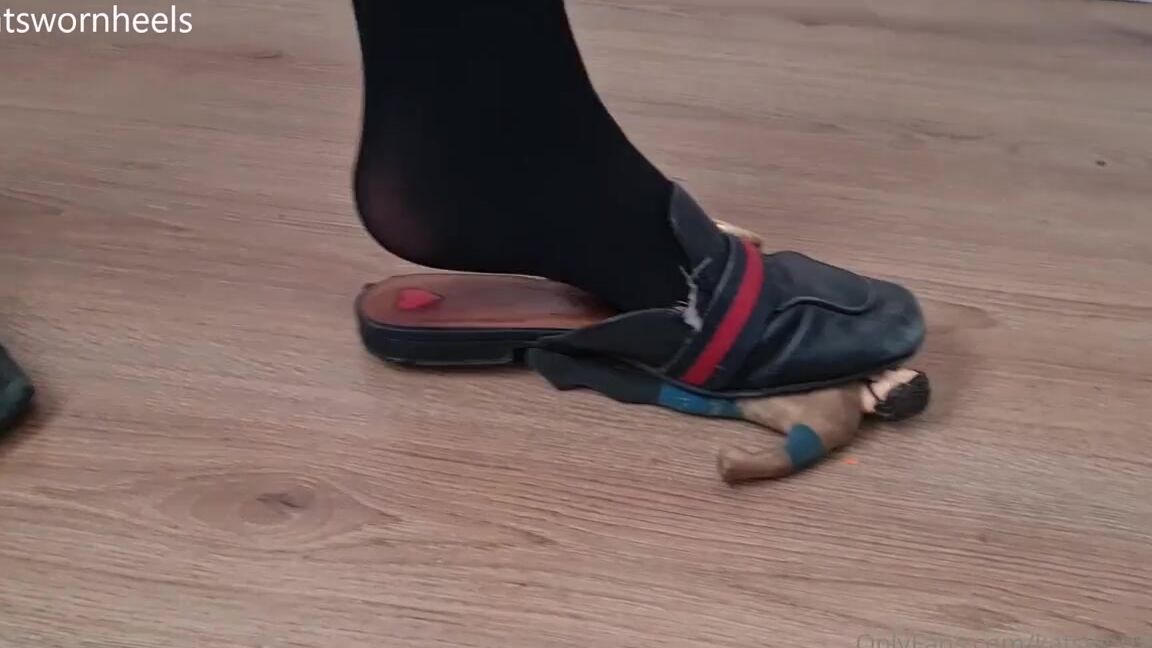 Kats Worn Heels Nicknamed Katswornheels Onlyfans Oldie But Goodie From The Archives Walking All Over Him In My Sexy Gucci Flats