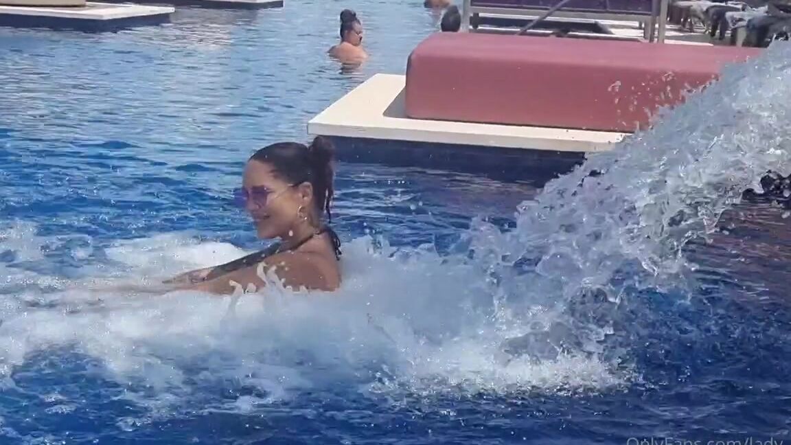 Lady Onyx Onlyfans Lush Day By The Pool All Day 1 Da