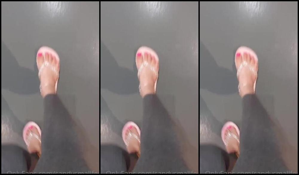 Mica Sandy Nicknamed Sandysmallfeet Onlyfans Some Of You Asked For This Angle