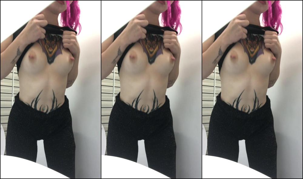 Cybercoxx 2651622692 10 23 2022 Oggi Mi Sono Spogliata Sul Treno Fatemi Vedere Che Vi Piace Con Qualche Tip