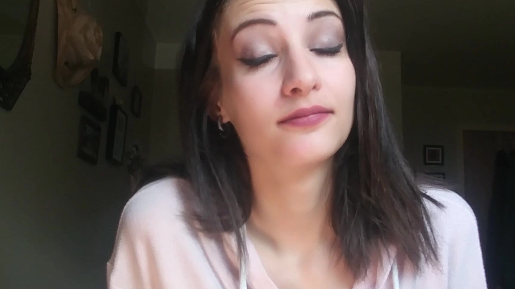 Petite X Kitten Sph Surprising Your Roomate Vip Pussy Com