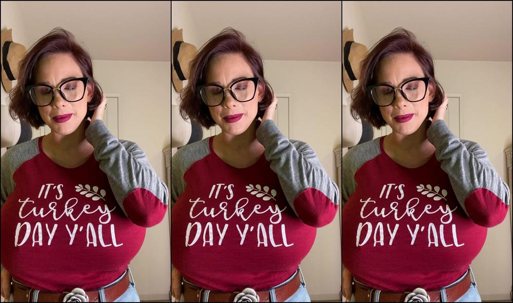 Thebrittanyxoxo Thanksgiving Video And Yesssssss I Bring Out The Boobies