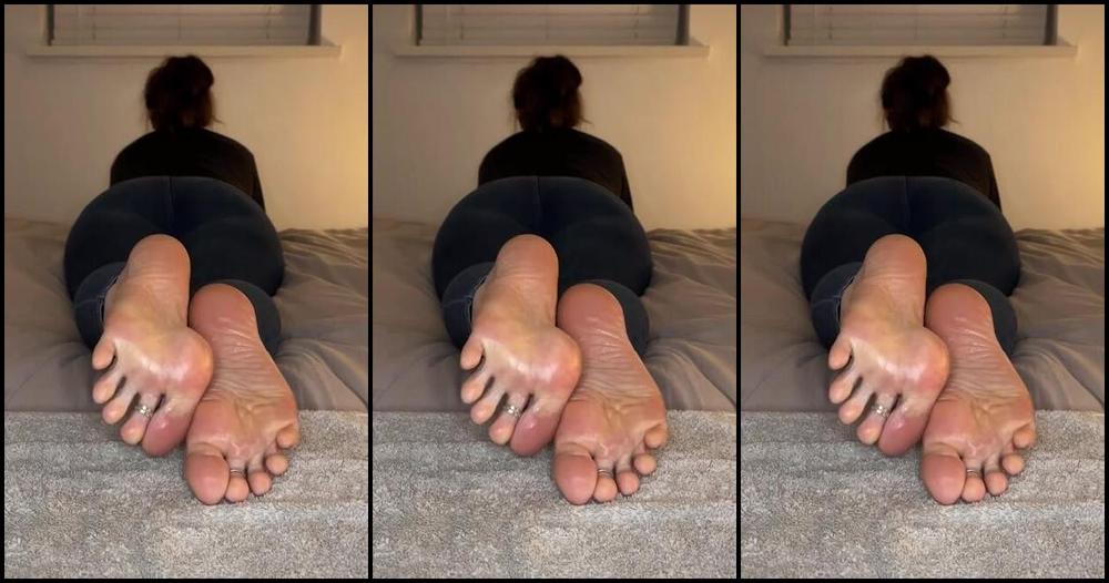 Mimisfeet1 Aka U81134601 Onlyfans New Blue Toes Tease