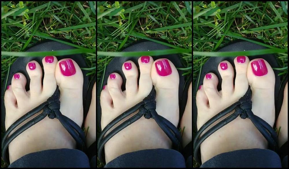 Sloans Paws Nicknamed Sloan Paws 09 24 2019 Onlyfans Video New Pedi Shade Lighter Than My Last One