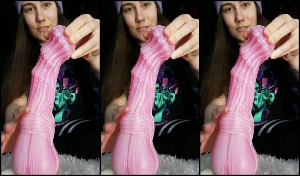 Lilijunex Onlyfans Blep Showing Off Some New Toys I Got This Weekp