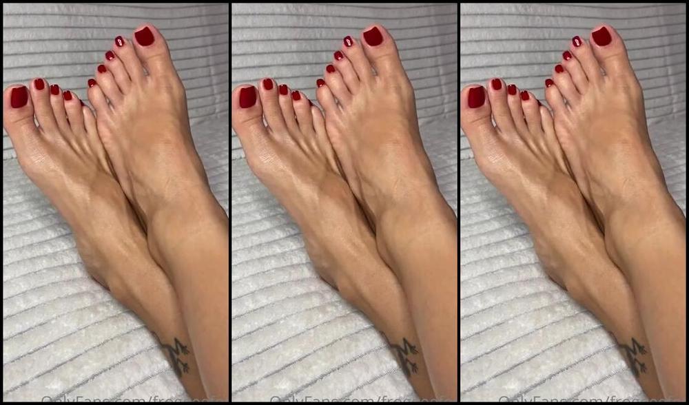 Froggeevip Onlyfans Red Pedi