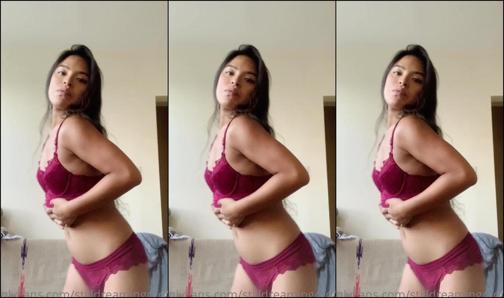 Stilldreamingofolivia 980242732 09 28 2020 I Ve Worn These Undies For The Last Two Days Who Wants To Sniff My Dick