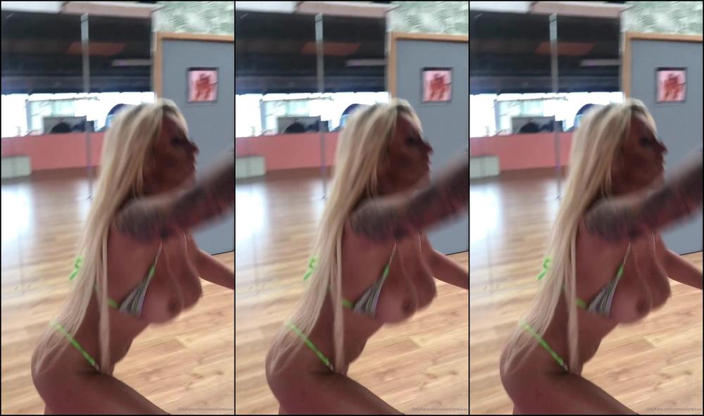 Xbrooklynbluex I Ve Been Practicing My Routine For Saturday I M Feature Dancing In London Do U Thin