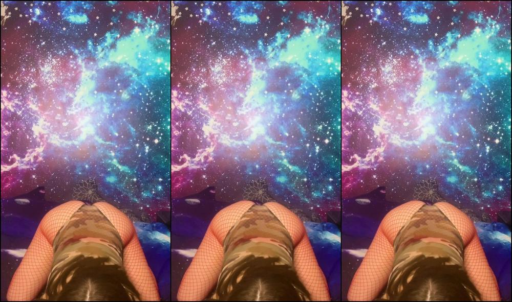 18 & 19 Yrs Old,Barely Legal,Lace/Lingerie,Petite,Strip Tease meganmarxxx teen tries on her lingerie for you ManyVids