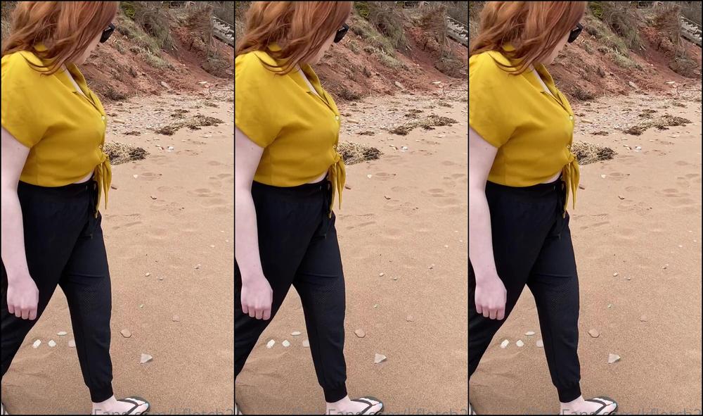 Foxyfletch 360731357 05 26 2020 Playing With My Toes In The Sand Just For You