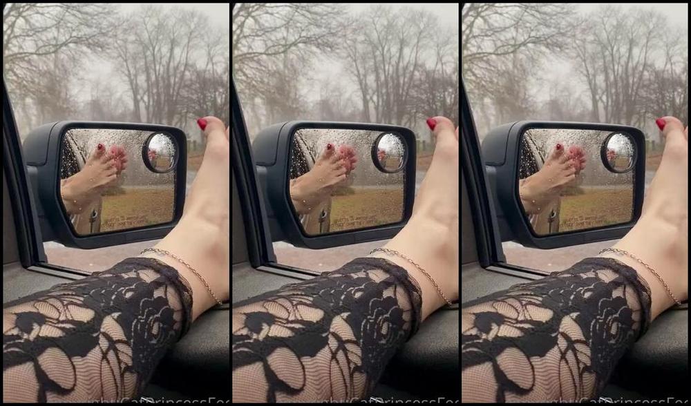 Catprincessfeet Onlyfans Air Out My Toesies Who Likes Outside Foot Action Coming Up 10
