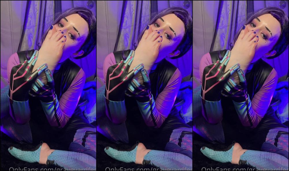 graveyardfeet-17-07-2021-2166117177-submit-to-sombra-s-stinky-feet-stinky-feet-joi-with-a-10-second-countdown