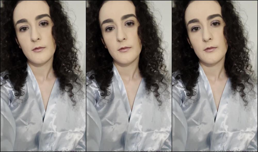 Lyralockhart Have You Seen The Girlfriend Experience Video Messages I Made Last Year I Made A Little C