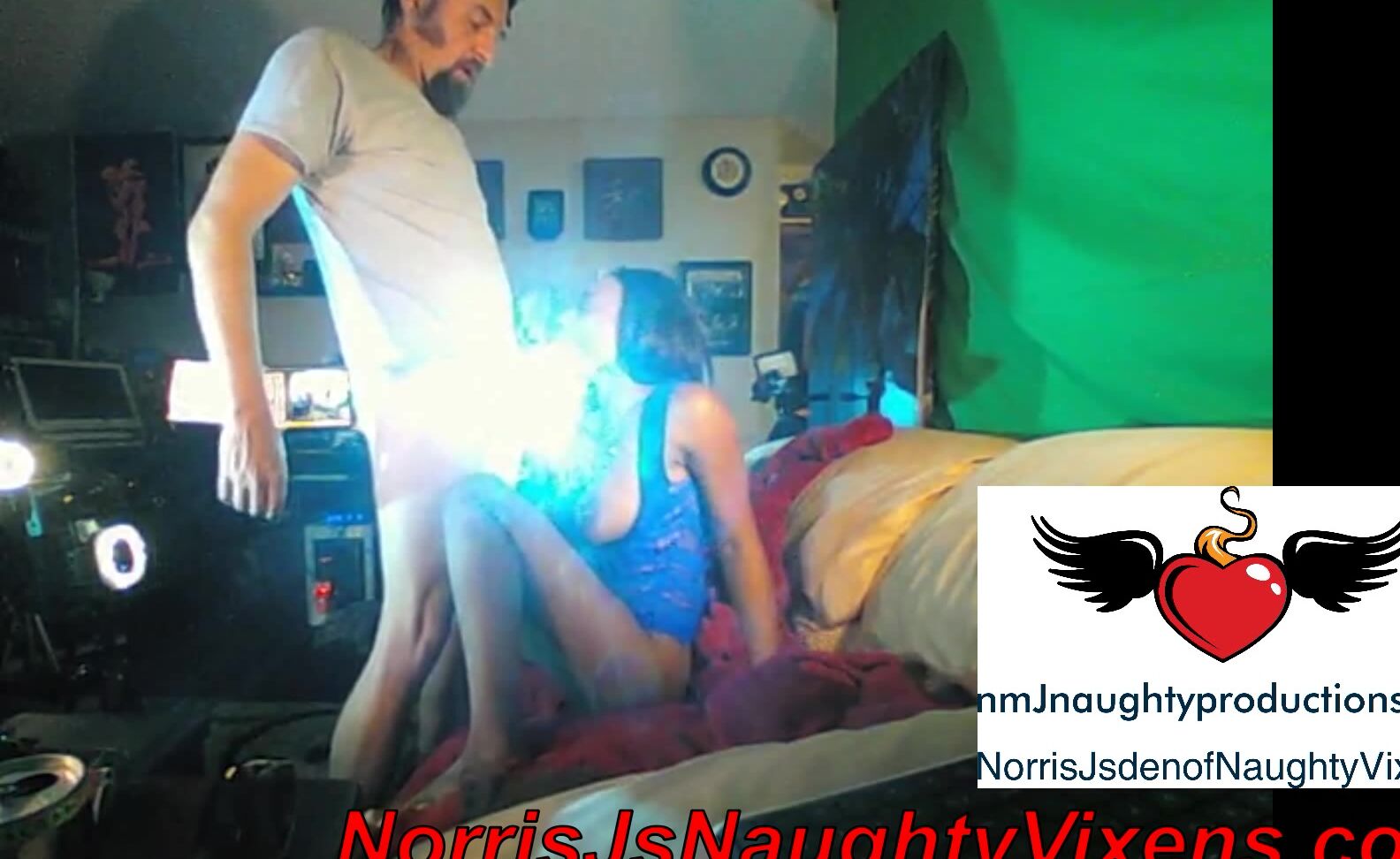 "nmjnaughtyvixens" adulttheater, blowjob, cowgirl, doggystyle, webcam Spycam of Bella Star amp me pornshoot manyvids