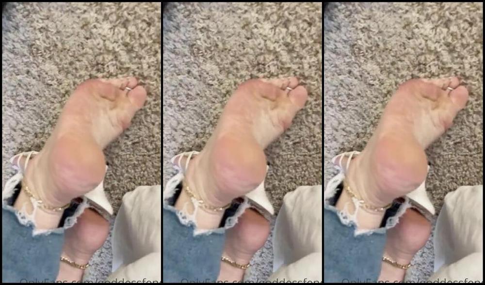 Fendi Feet Aka Goddessfendi Onlyfans Video 5P